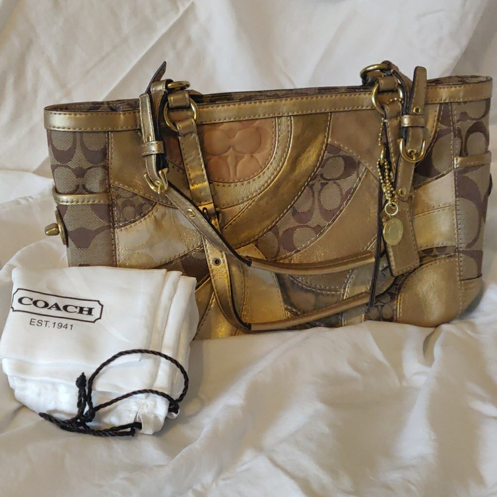 COACH Gallery Patchwork East West Mosaic Tote